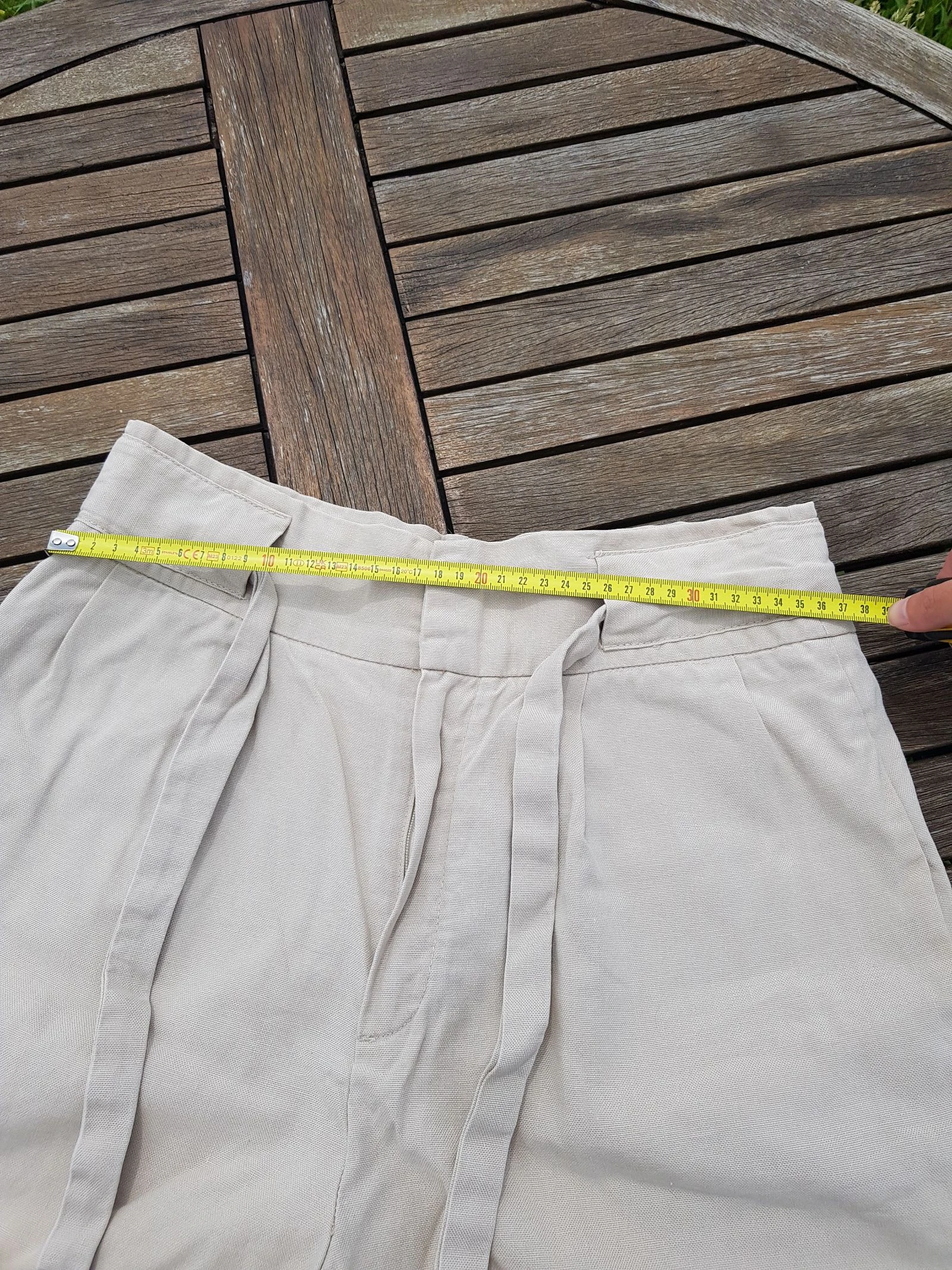 Bermudas de cintura alta em algodão e linho – photo 7